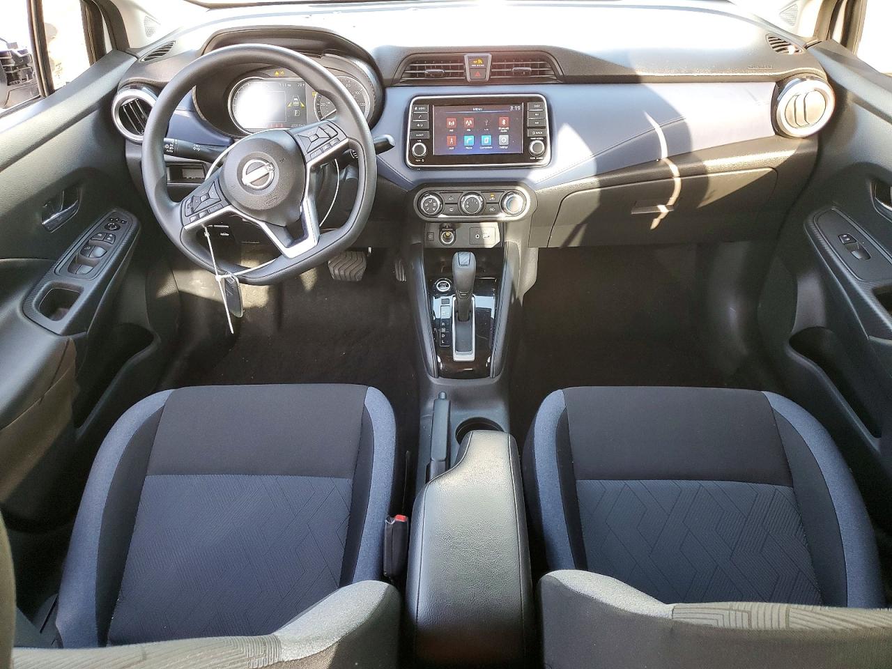 2024 NISSAN VERSA