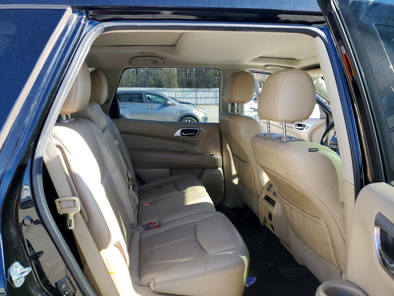 2017 NISSAN PATHFINDER