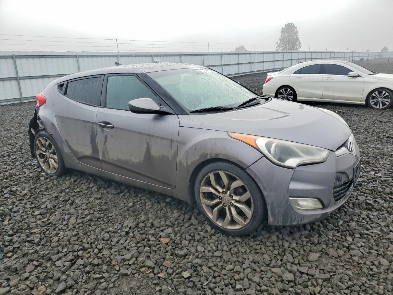 2012 HYUNDAI VELOSTER