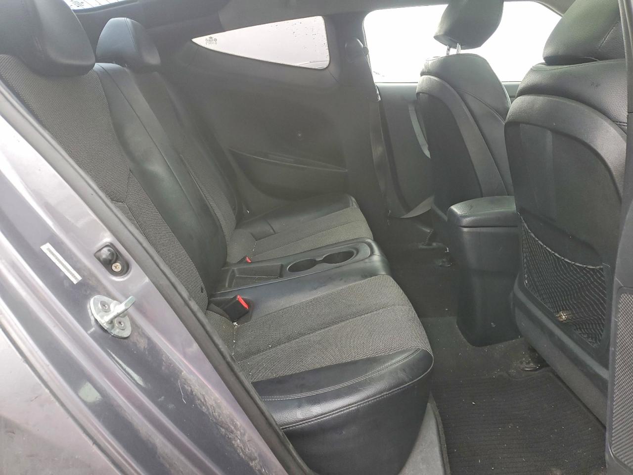 2012 HYUNDAI VELOSTER