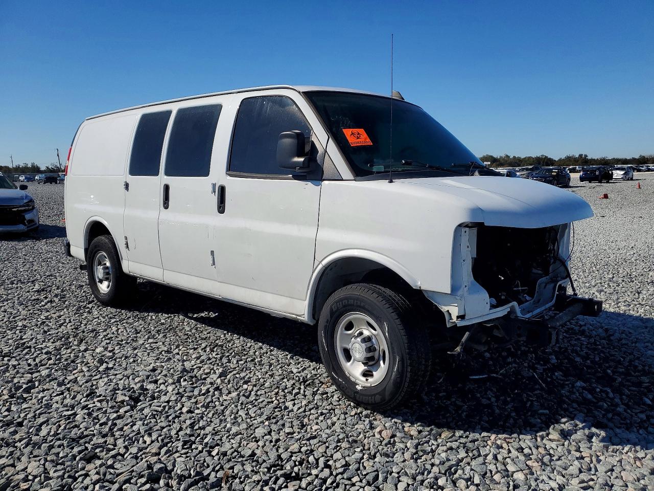 2018 CHEVROLET EXPRESS