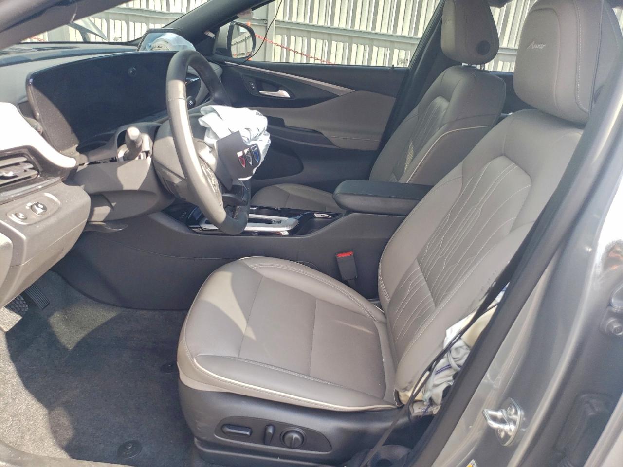 2025 BUICK ENVISTA AV