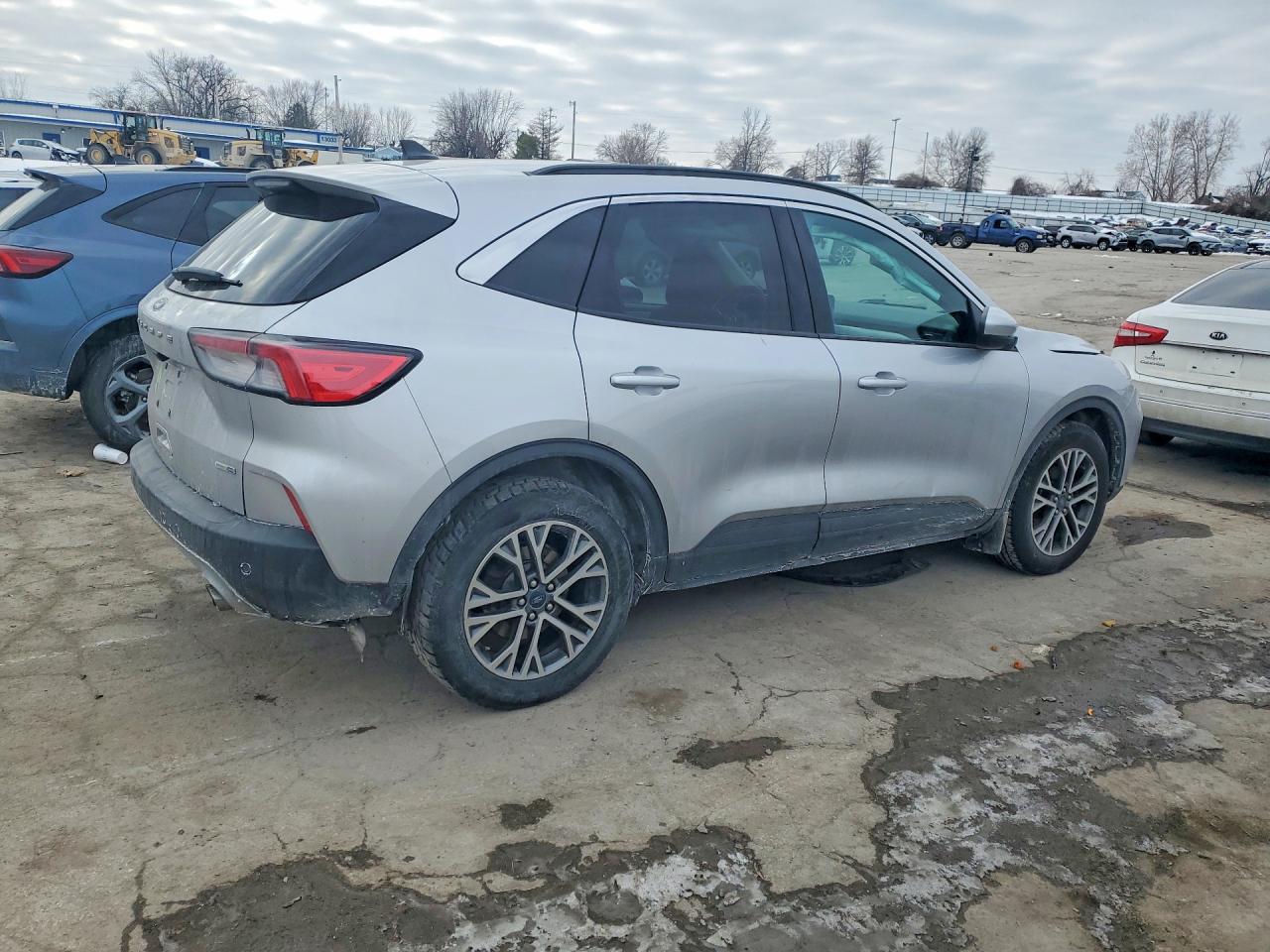 2020 FORD ESCAPE