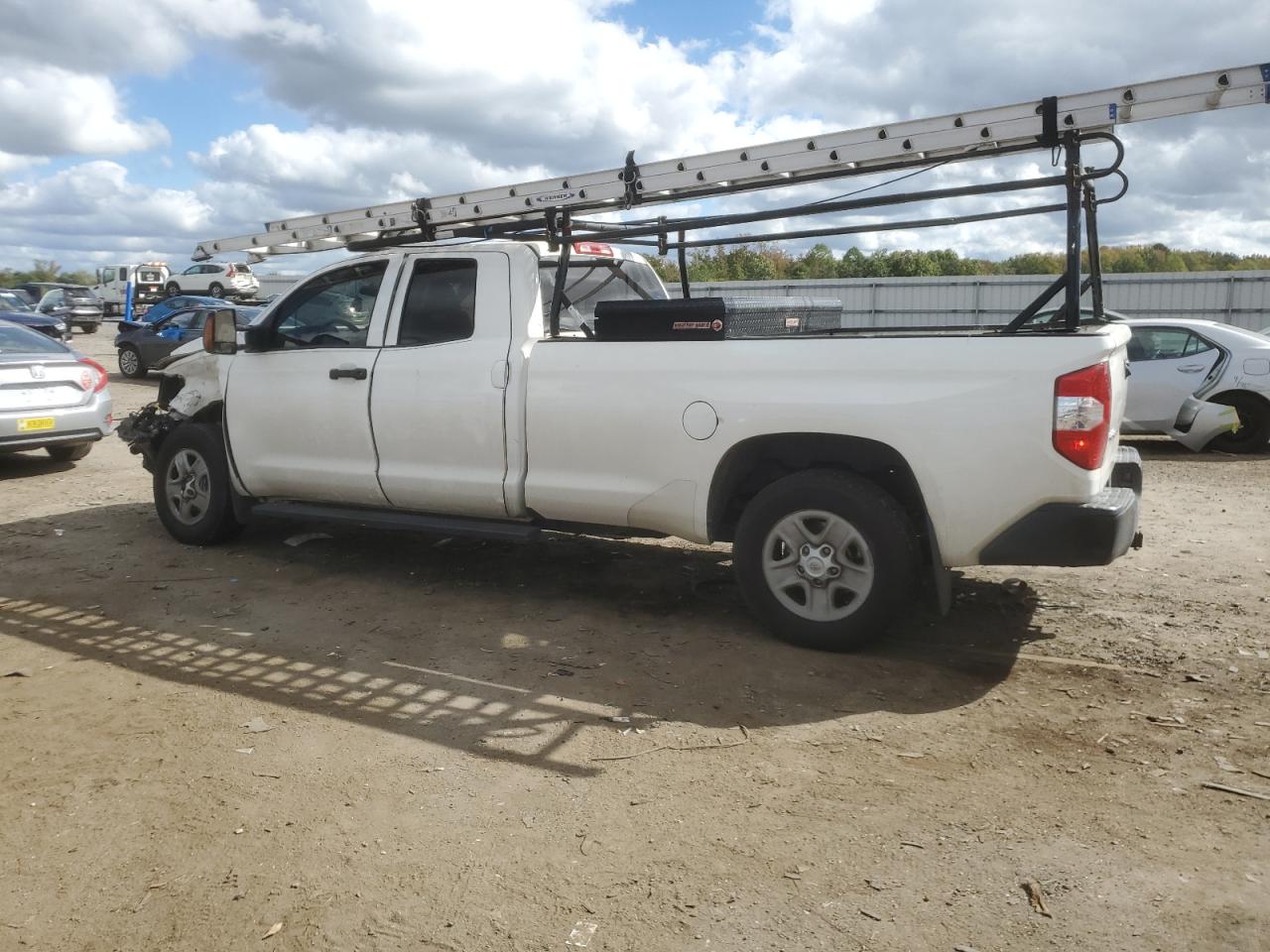2018 TOYOTA TUNDRA