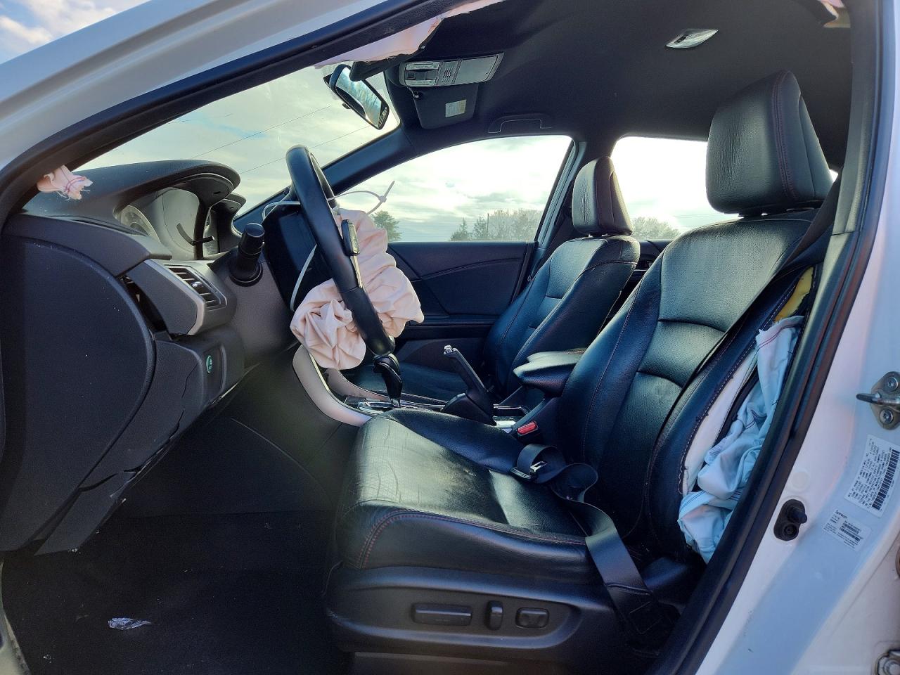 2017 HONDA ACCORD