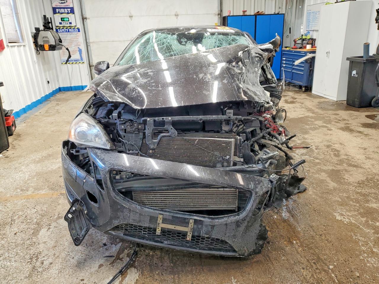 2011 VOLVO S60