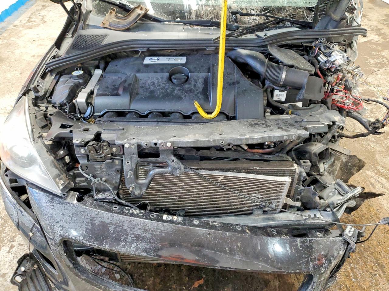 2011 VOLVO S60