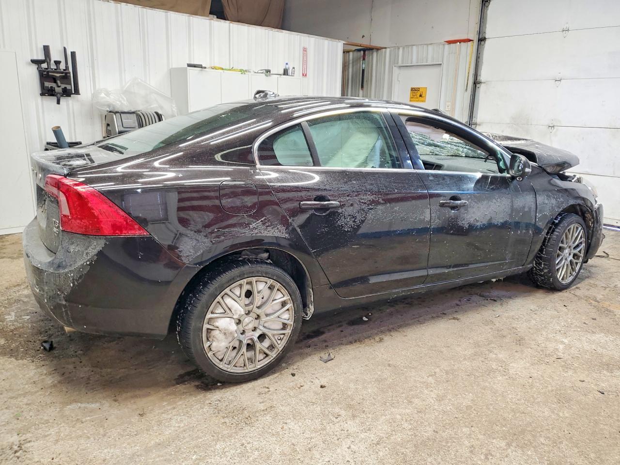 2011 VOLVO S60