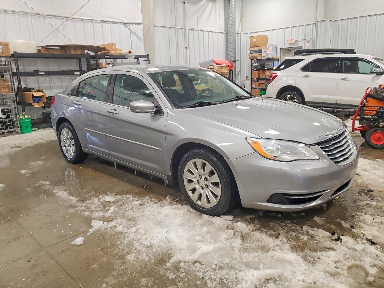 2013 CHRYSLER 200