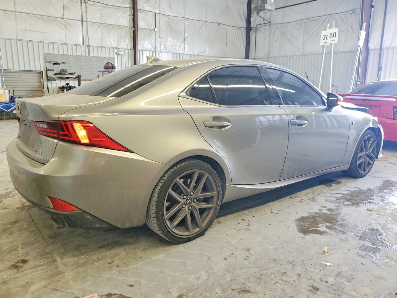2016 LEXUS IS
