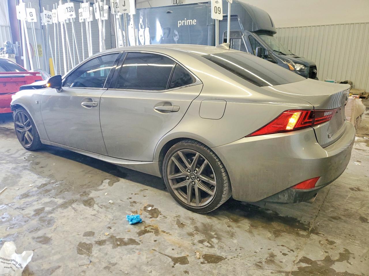 2016 LEXUS IS