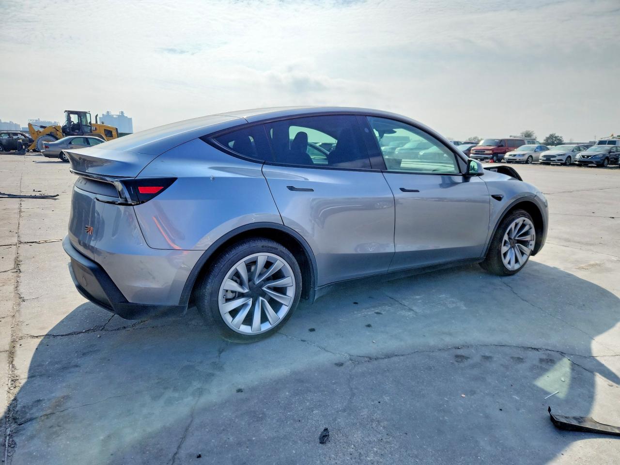 2026 TESLA MODEL Y