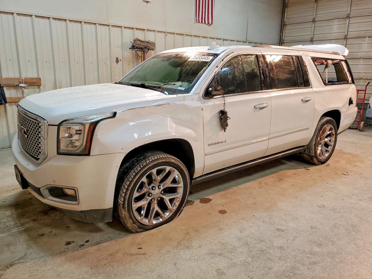2016 GMC YUKON
