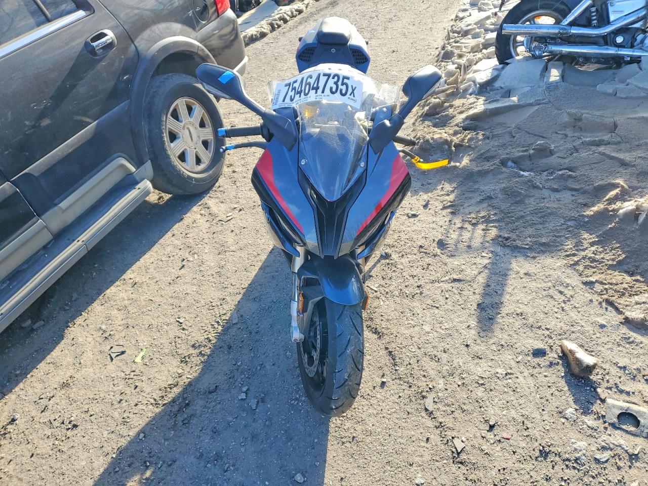 2022 BMW S