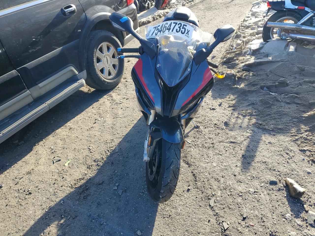 2022 BMW S