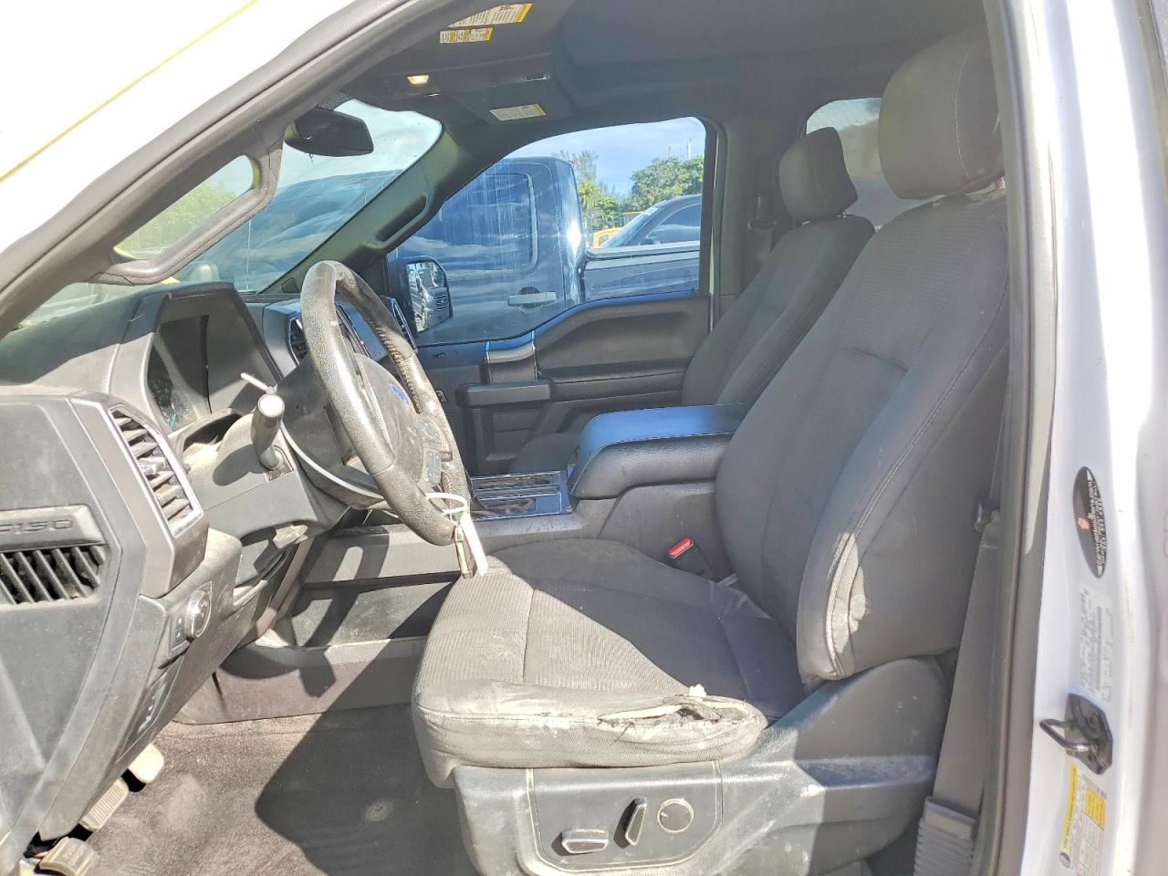 2016 FORD F150