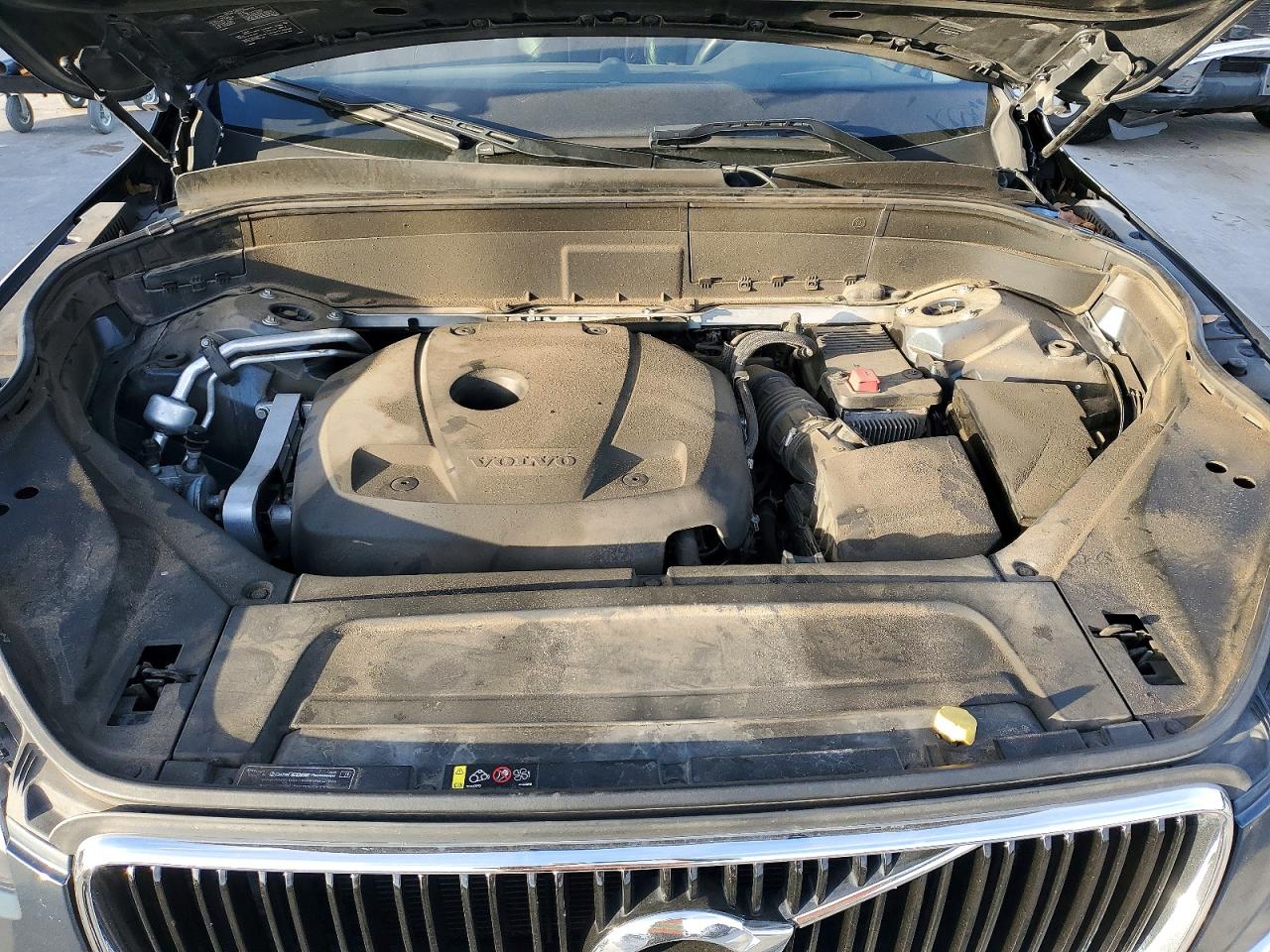 2018 VOLVO XC90