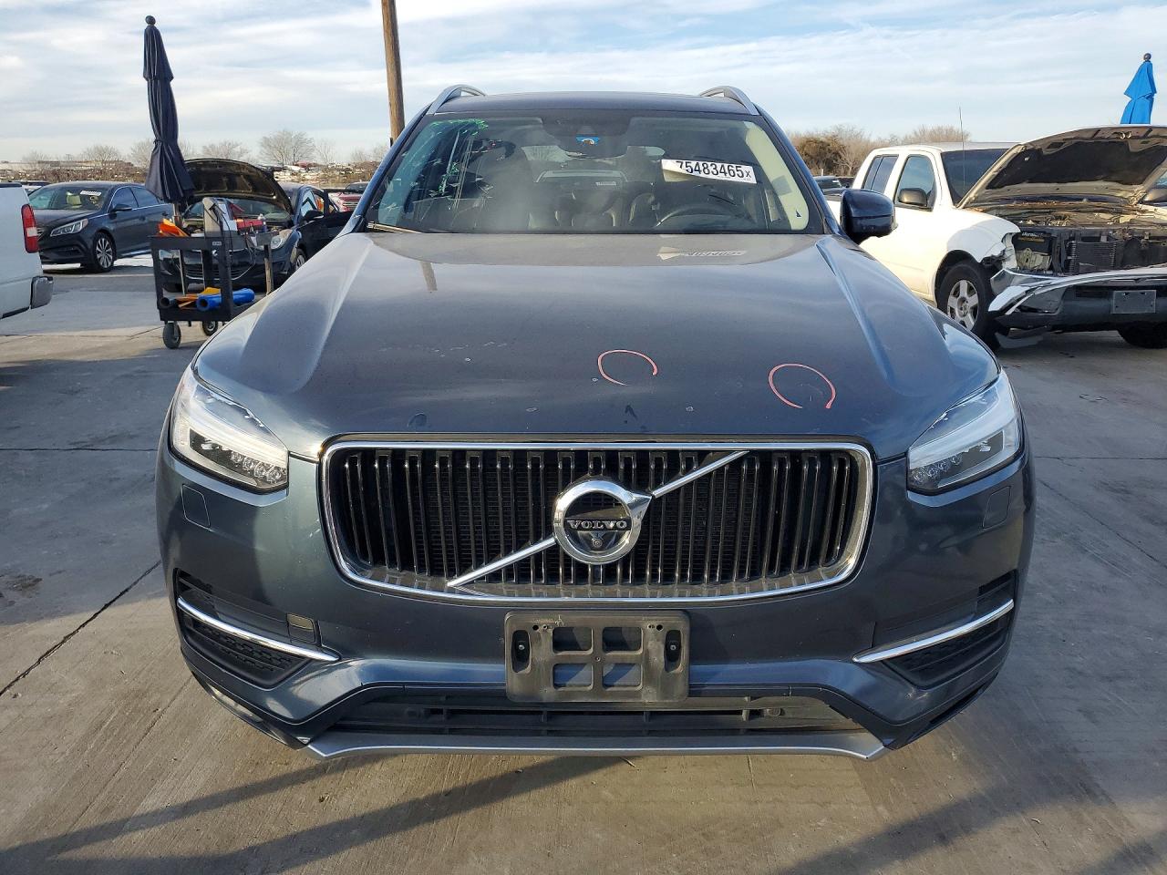 2018 VOLVO XC90