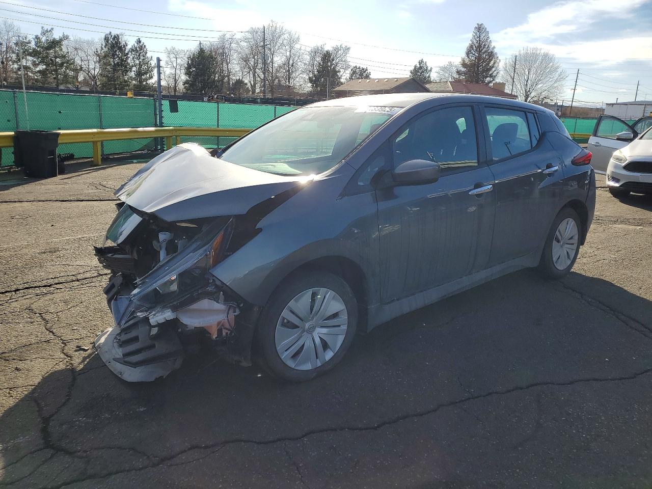 2025 NISSAN LEAF