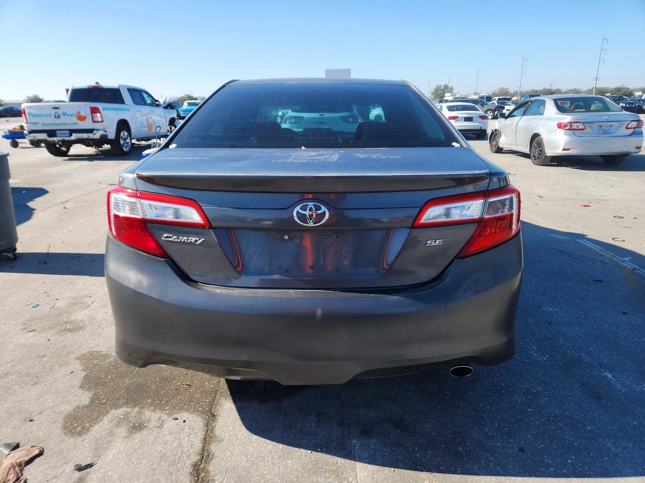 2014 TOYOTA CAMRY