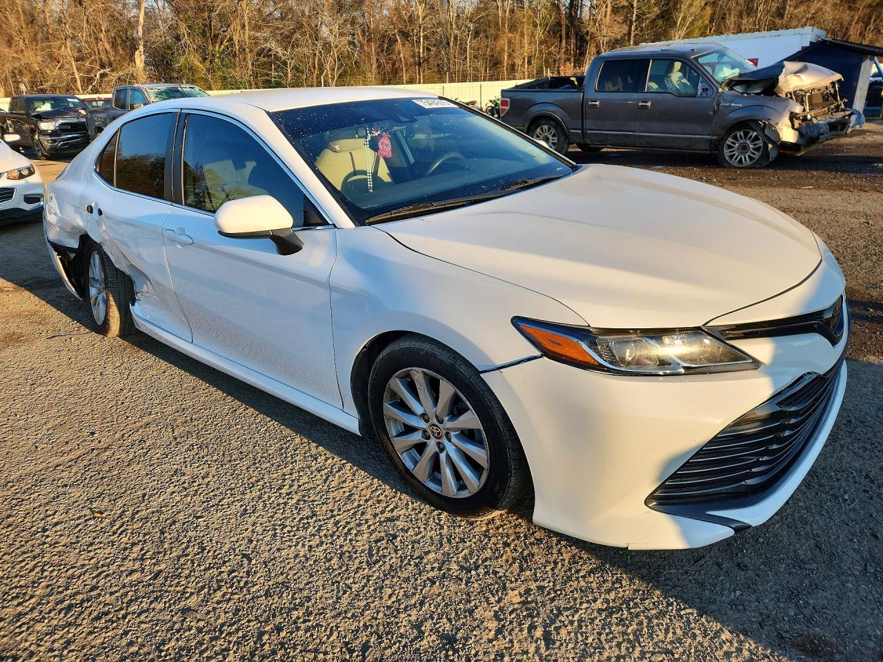 2020 TOYOTA CAMRY