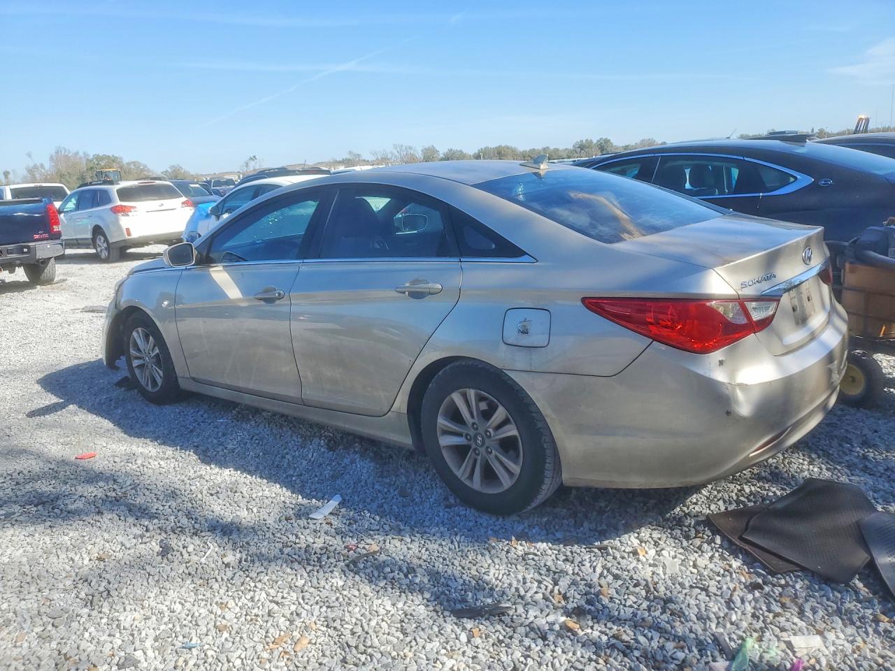 2011 HYUNDAI SONATA