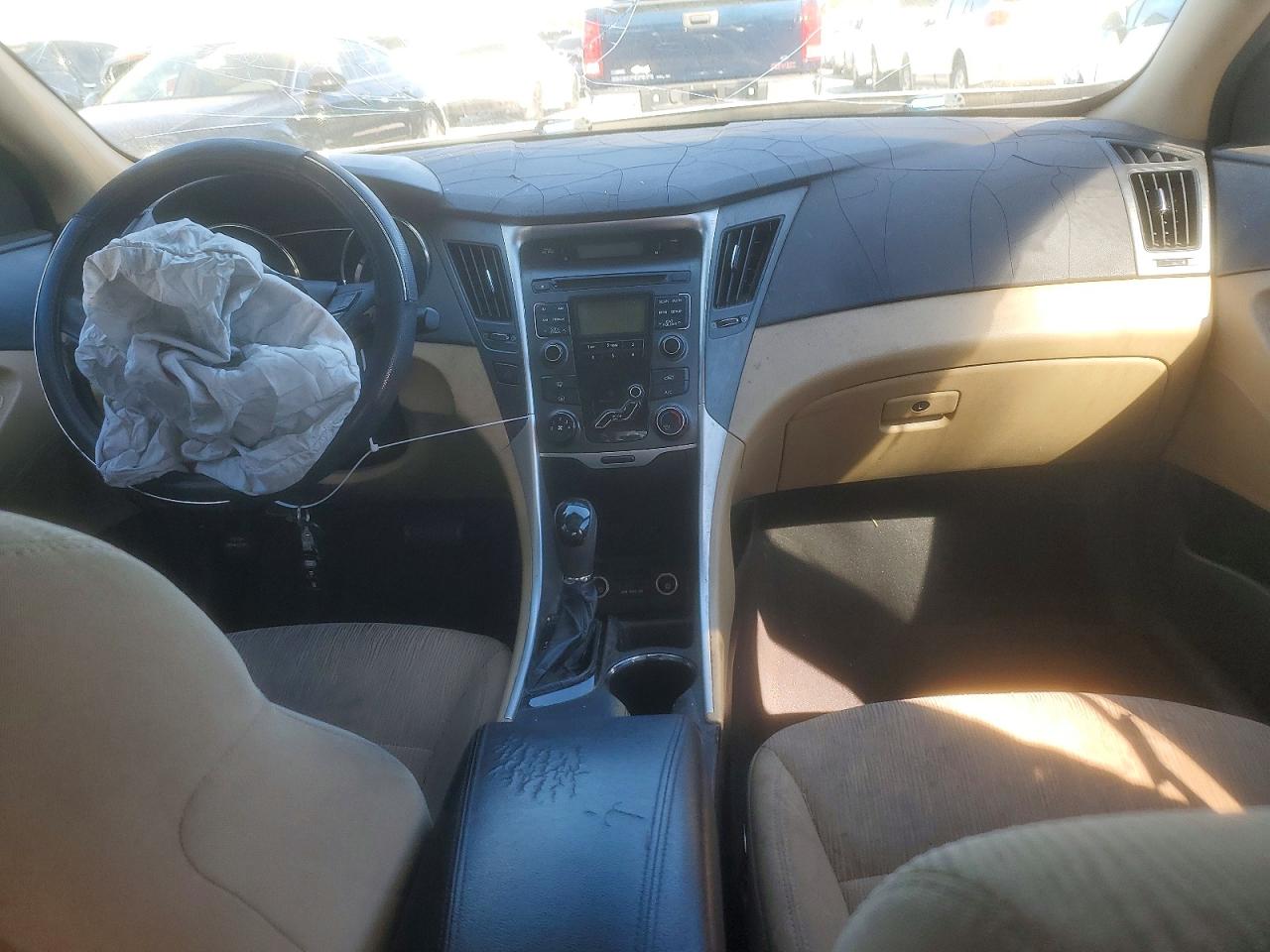 2011 HYUNDAI SONATA