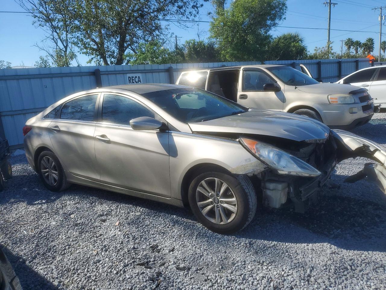 2011 HYUNDAI SONATA