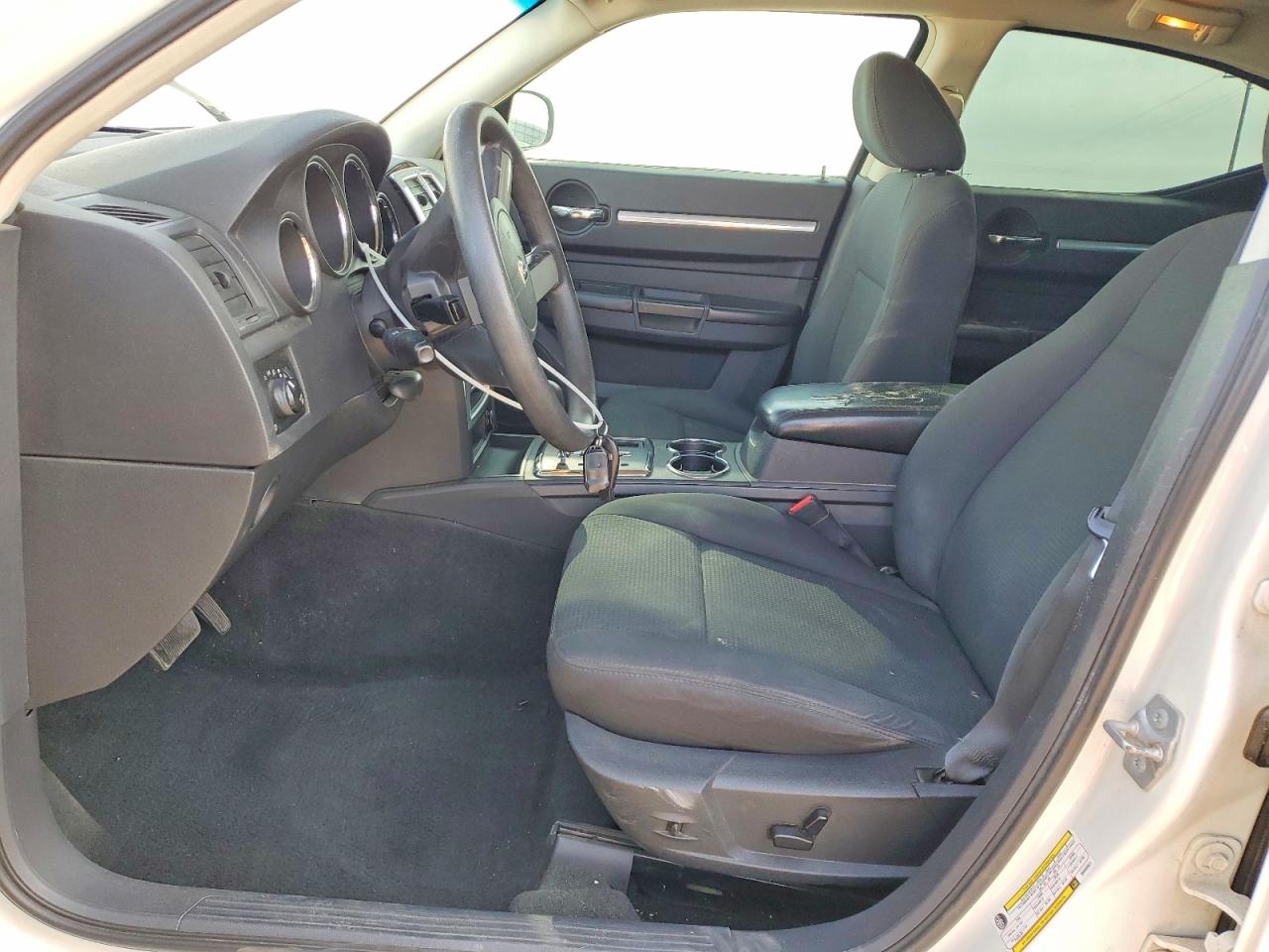 2009 DODGE CHARGER