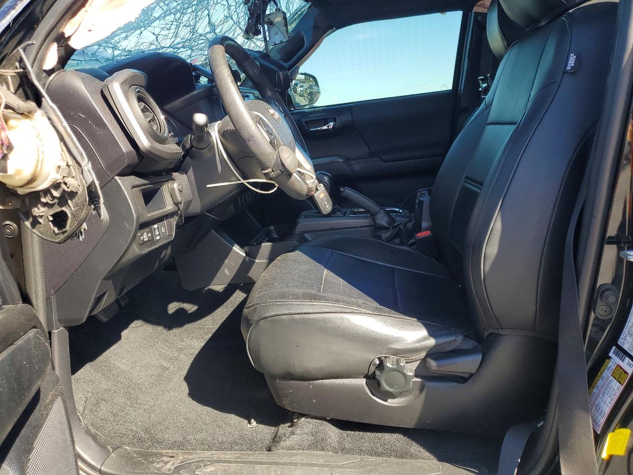 2019 TOYOTA TACOMA