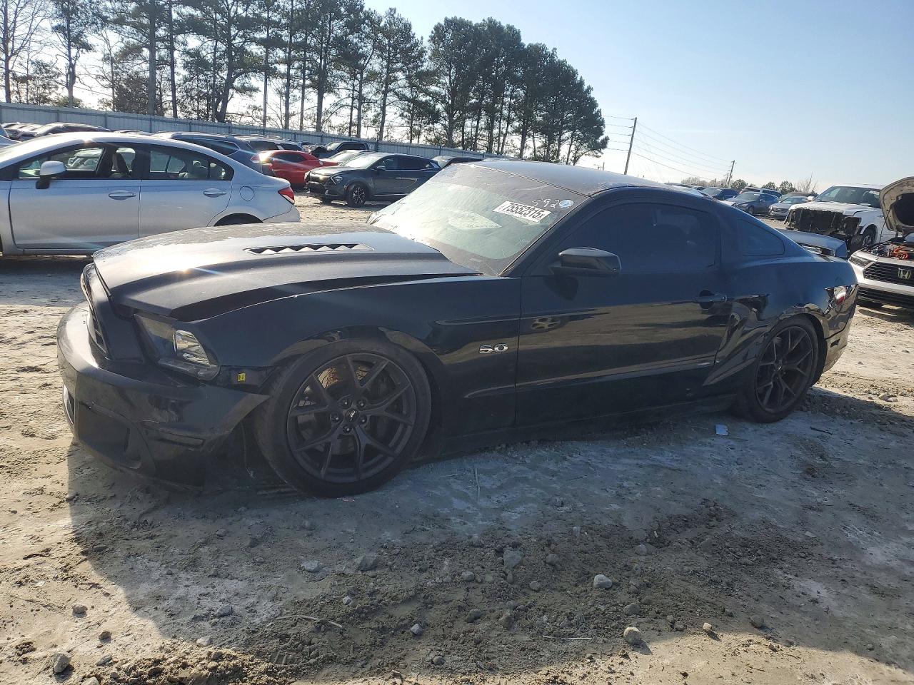 2013 FORD MUSTANG