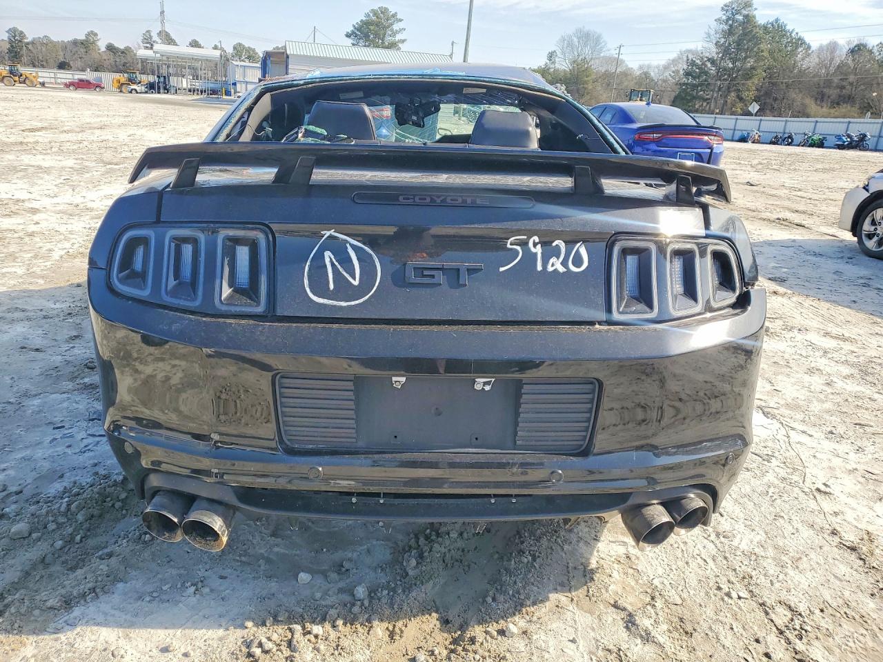 2013 FORD MUSTANG