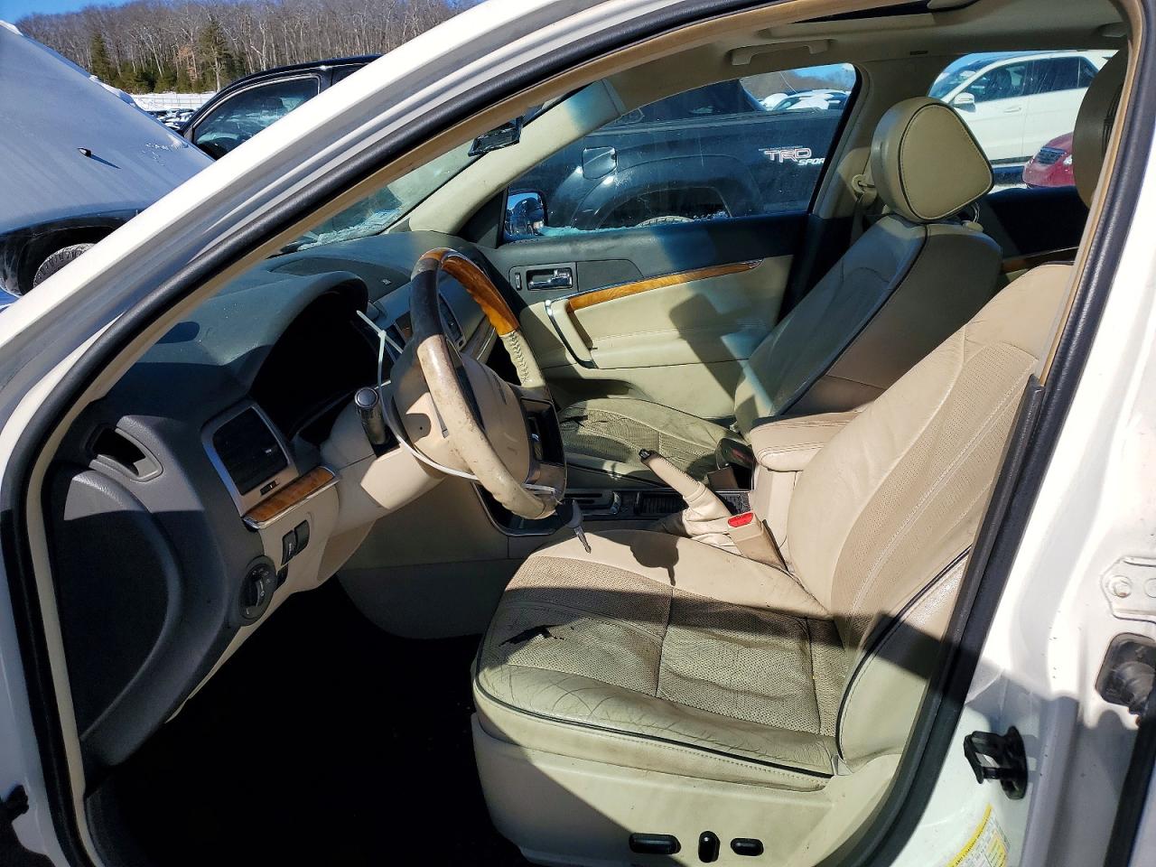 2012 LINCOLN MKZ