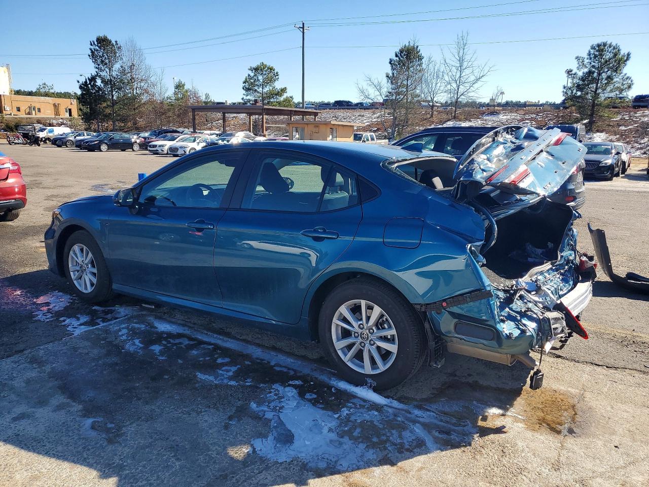 2026 TOYOTA CAMRY