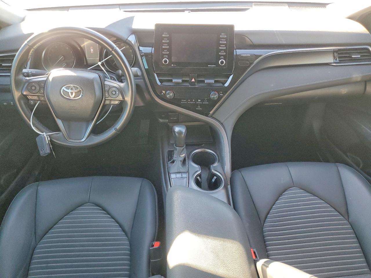 2024 TOYOTA CAMRY