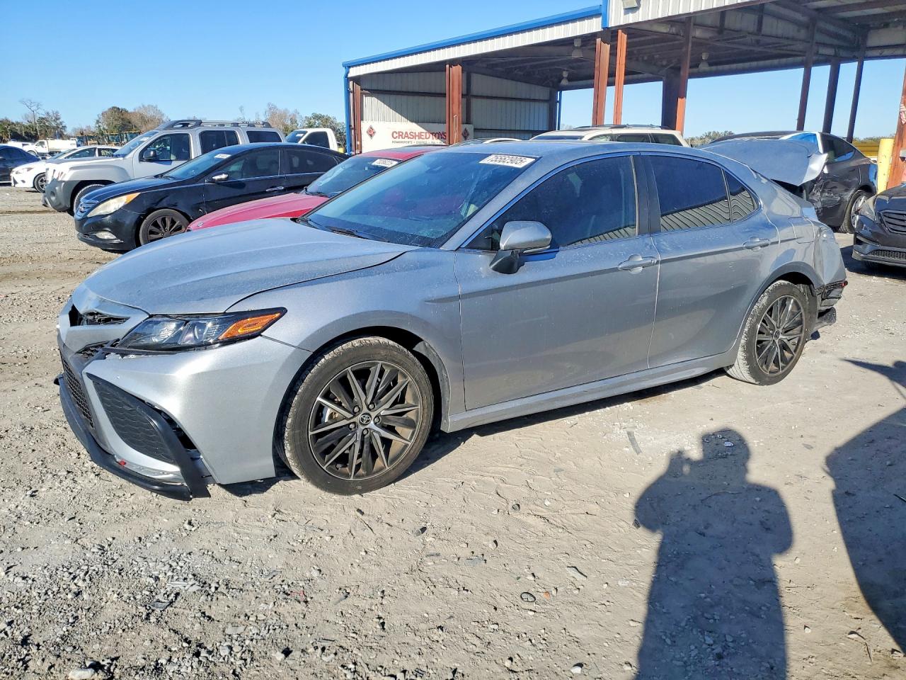2024 TOYOTA CAMRY