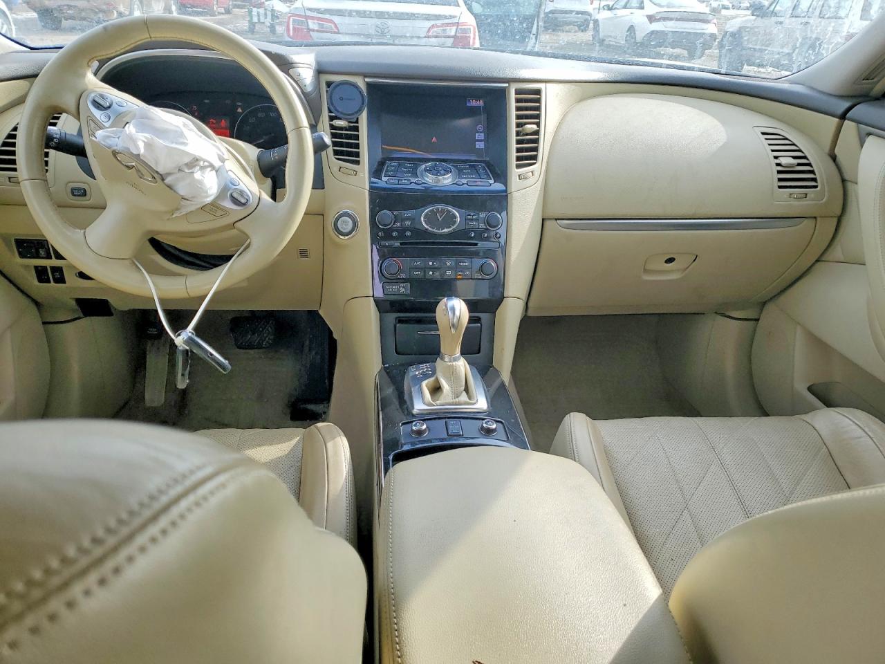 2011 INFINITI FX35