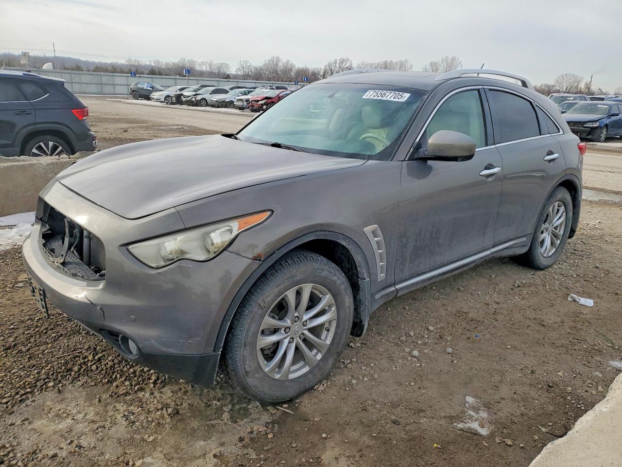 2011 INFINITI FX35