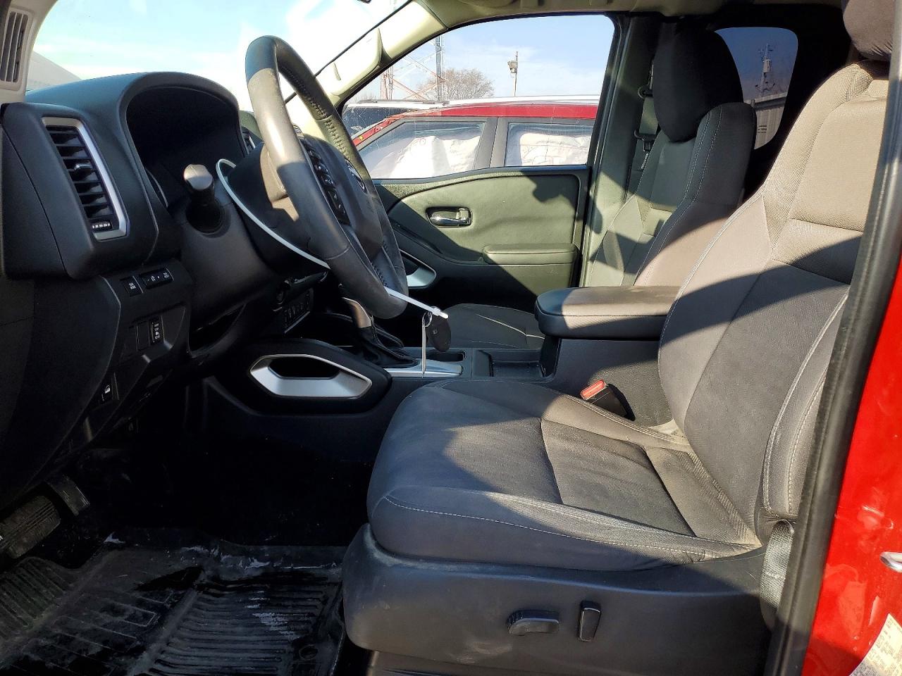 2022 NISSAN FRONTIER