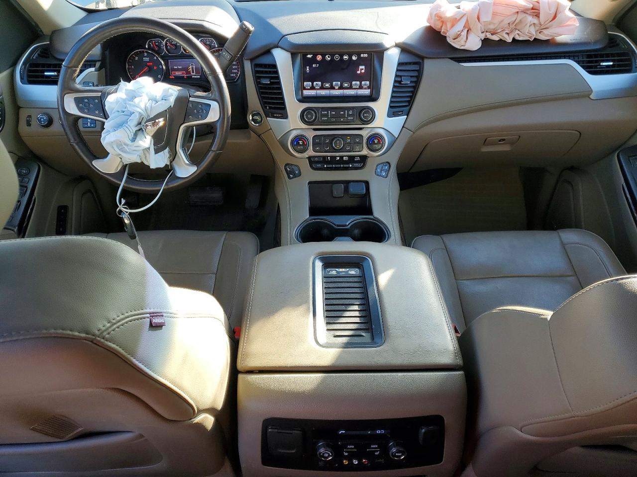 2016 GMC YUKON