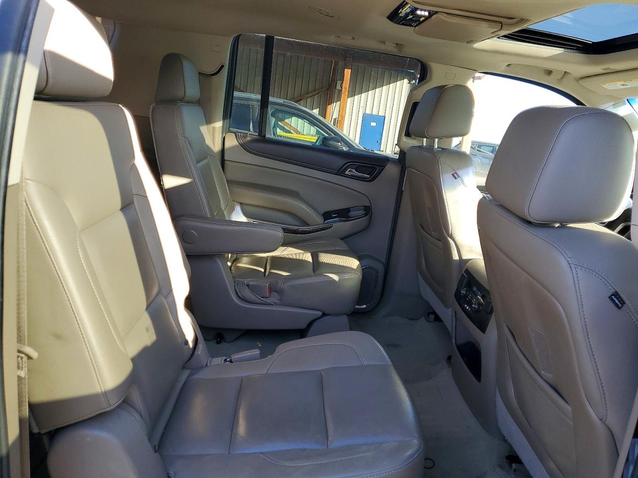 2016 GMC YUKON