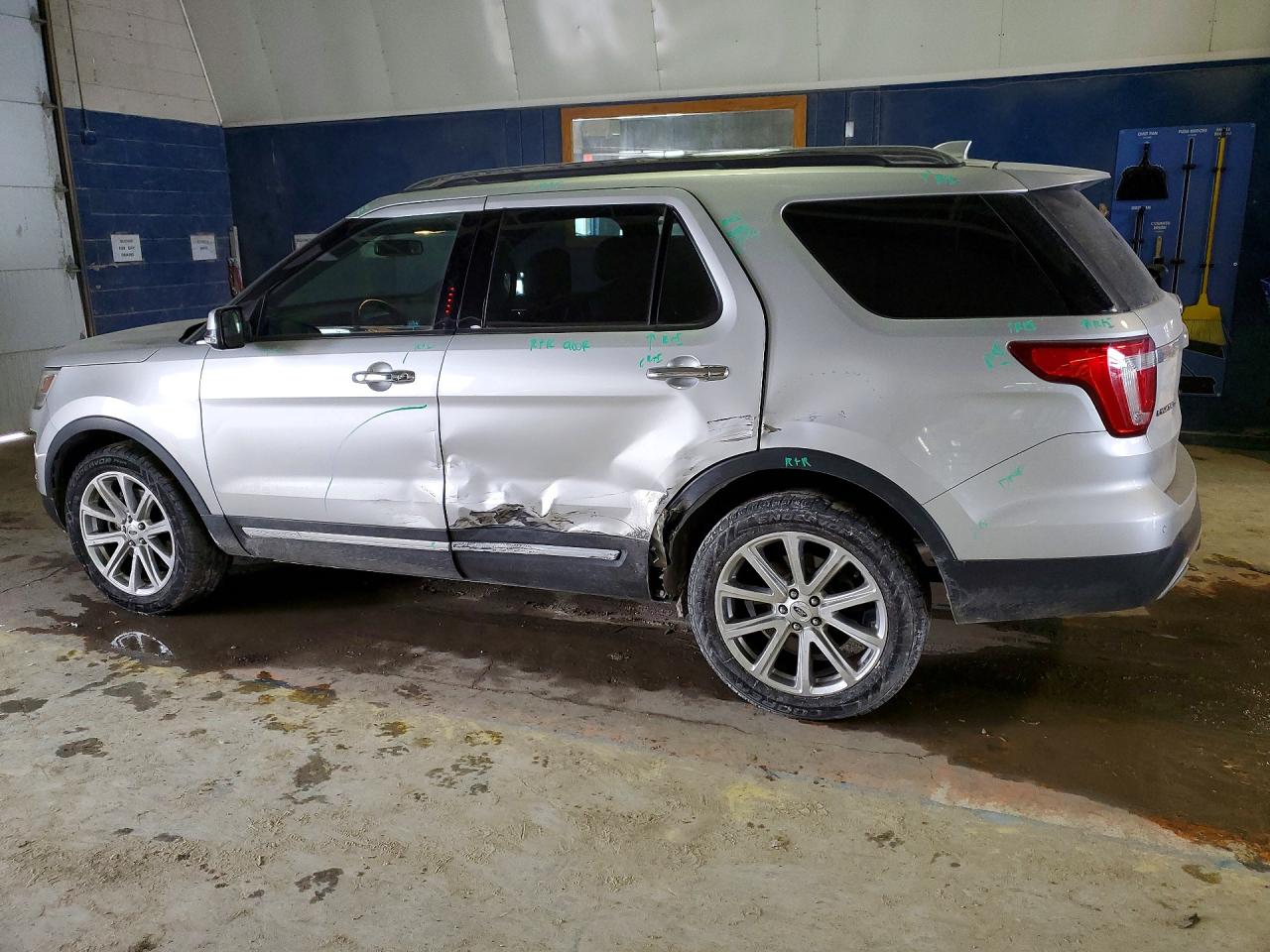 2017 FORD EXPLORER