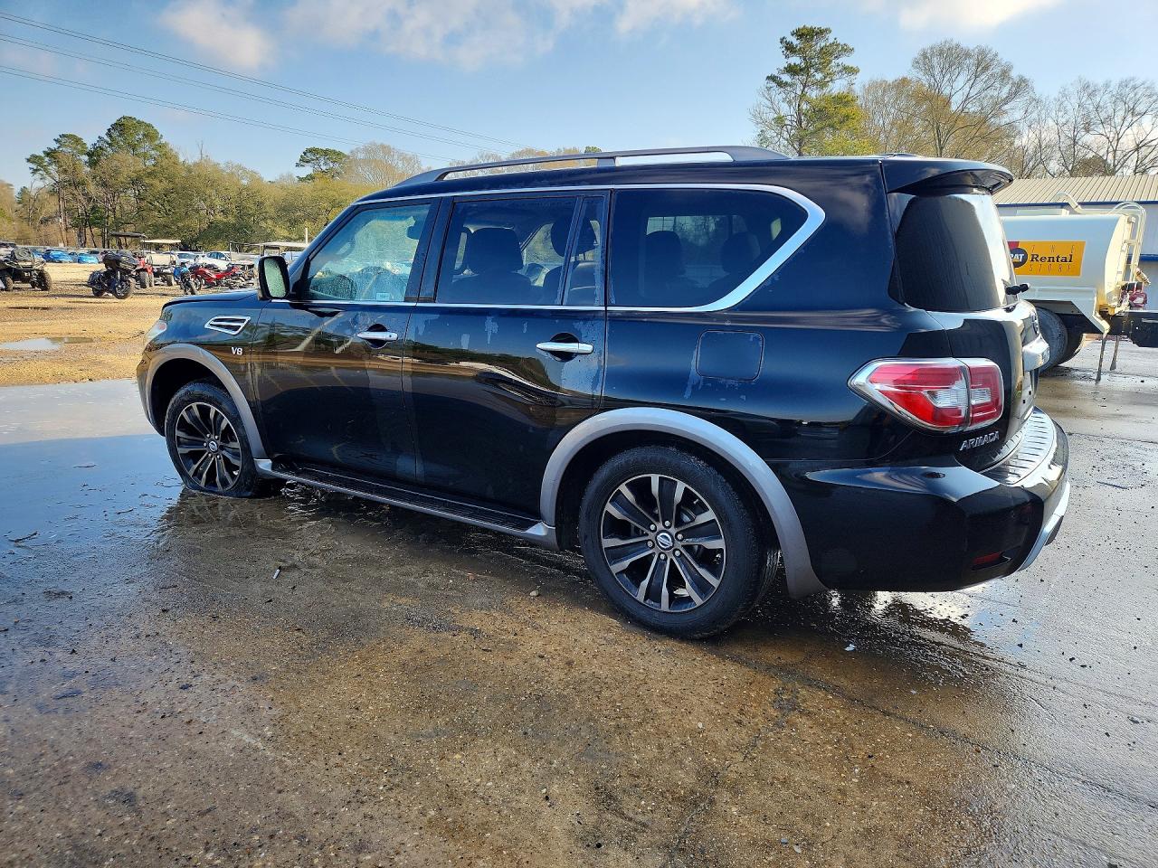 2017 NISSAN ARMADA