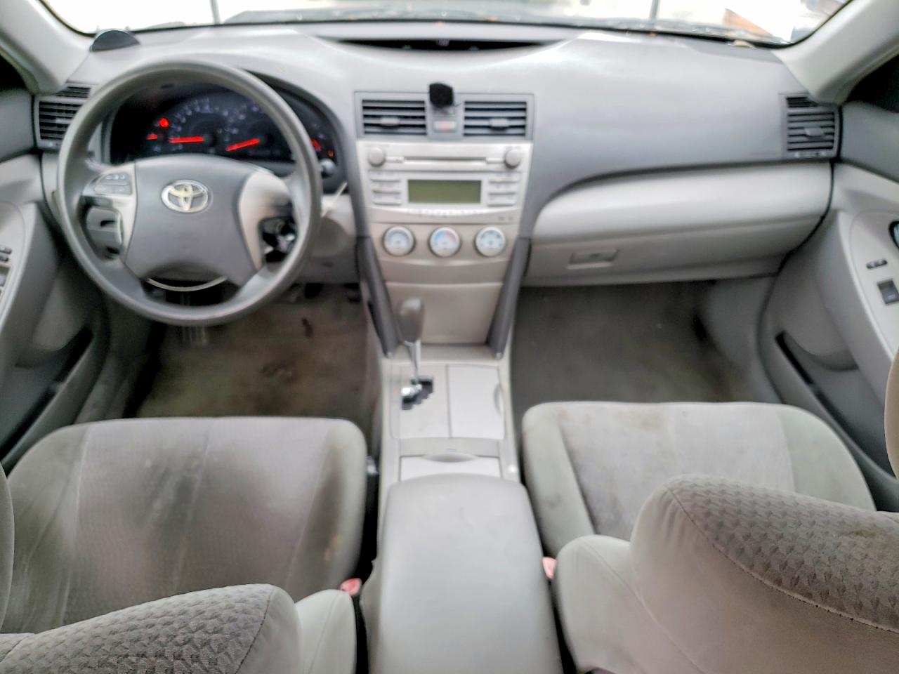 2010 TOYOTA CAMRY