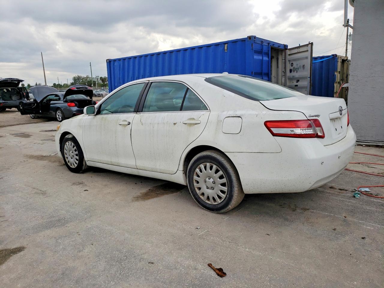 2010 TOYOTA CAMRY