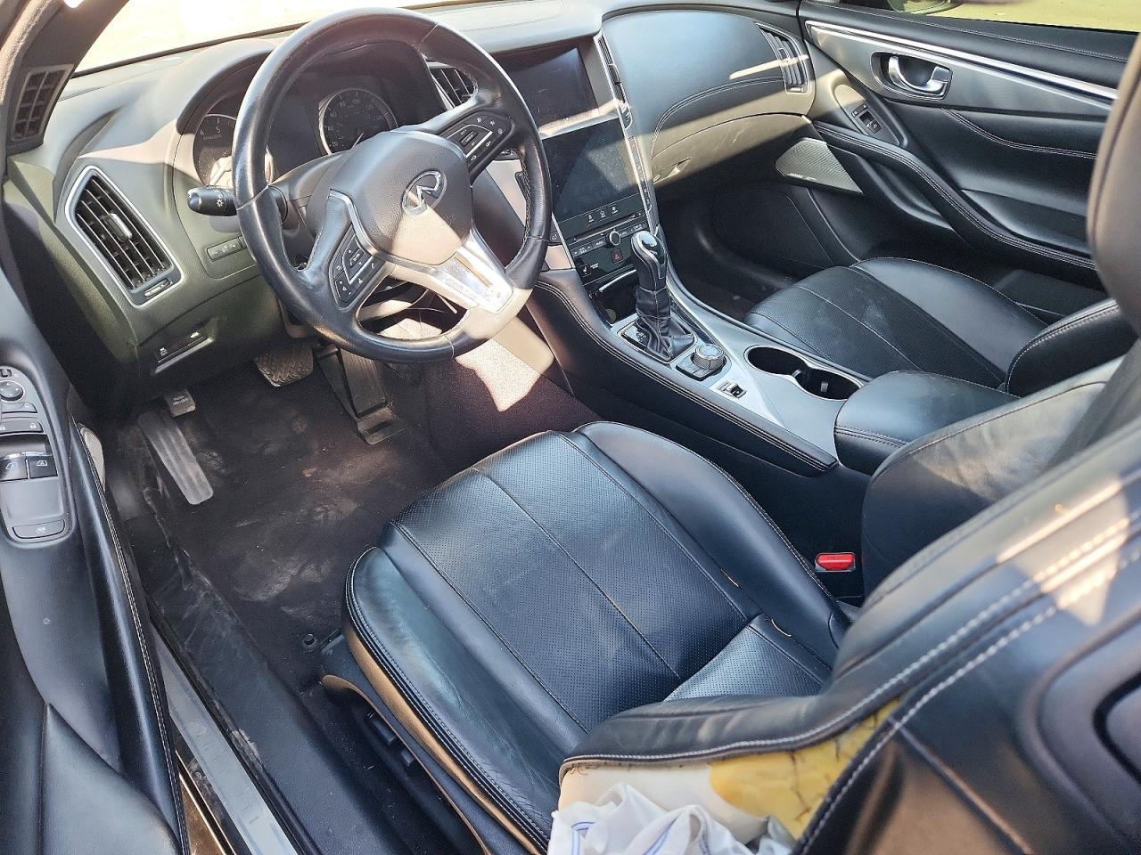 2021 INFINITI Q60