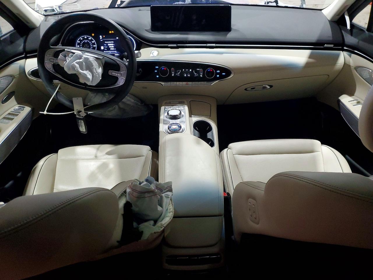 2025 GENESIS GV70 2.5T