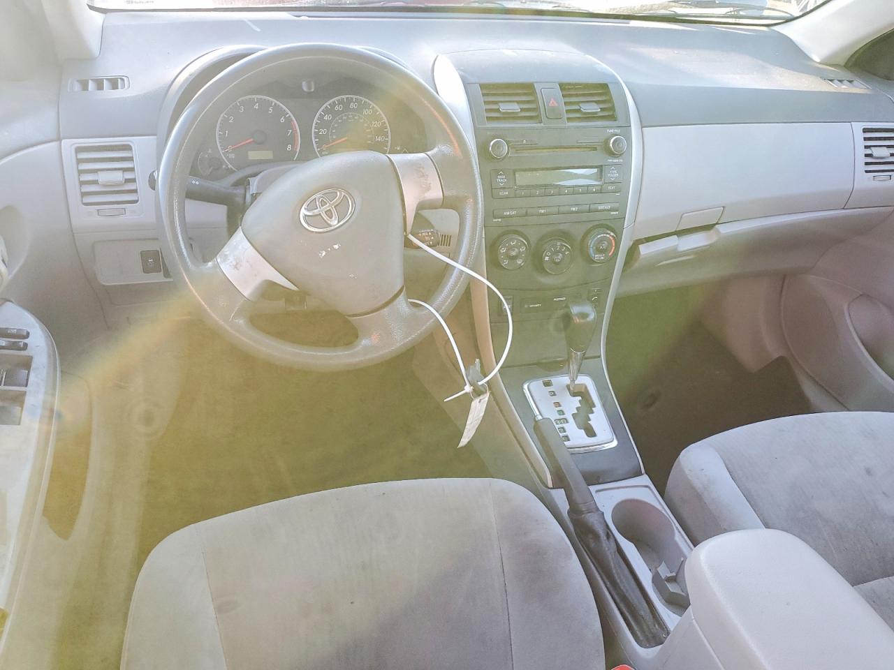 2010 TOYOTA COROLLA