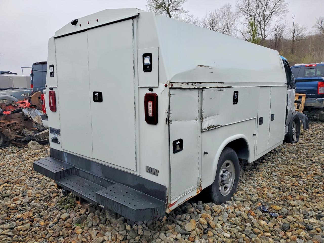 2023 CHEVROLET EXPRESS