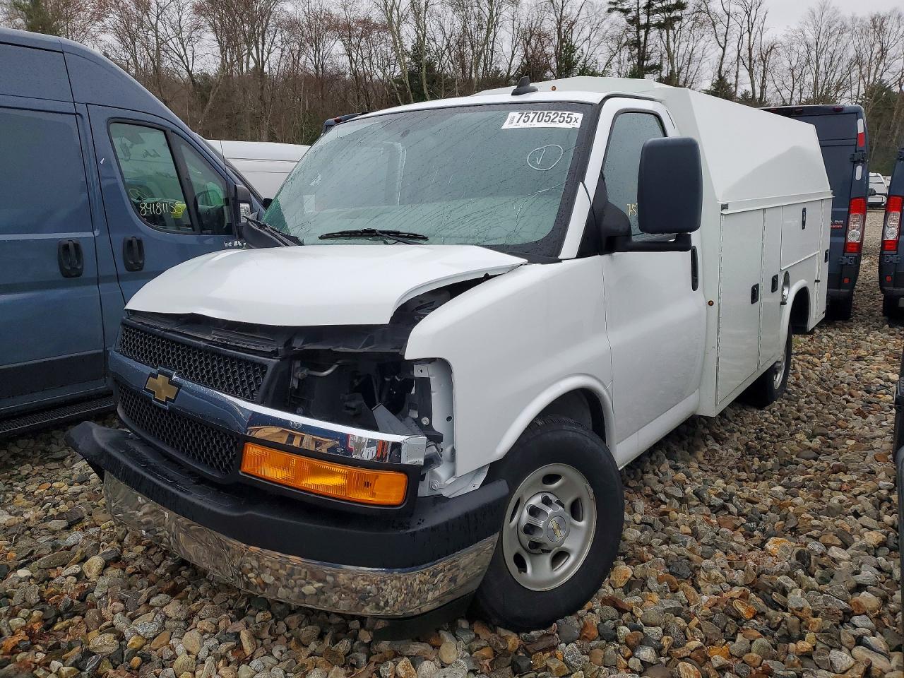 2023 CHEVROLET EXPRESS